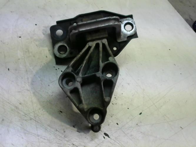 Support Moteur Droit RENAULT MEGANE 2 PHASE 2 Occasion Opisto