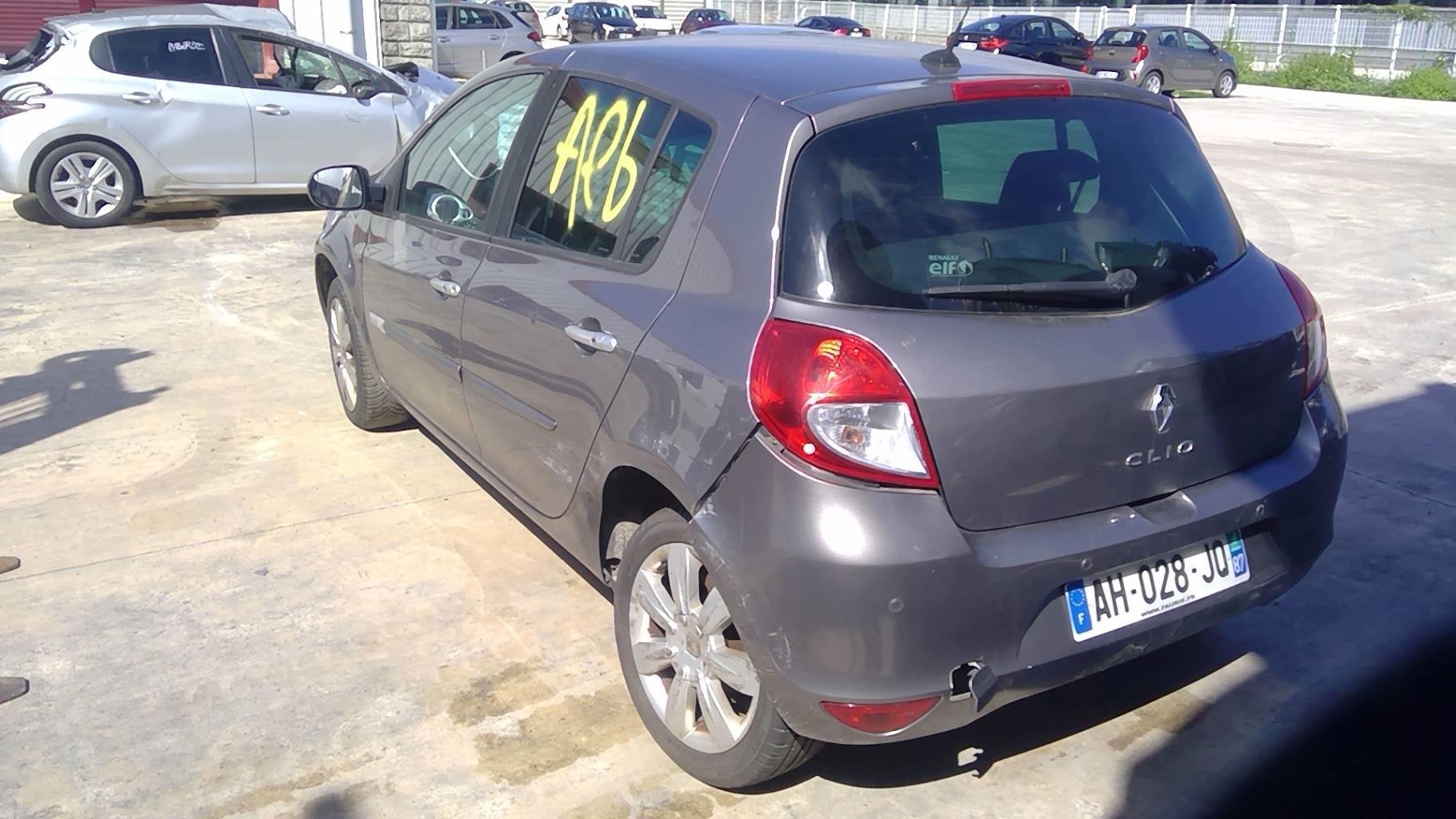 Renault Clio Phase D Occasion La Vente Alberdi