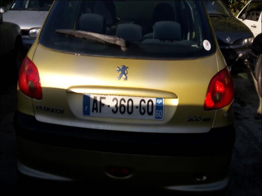 Foto pieza de coche