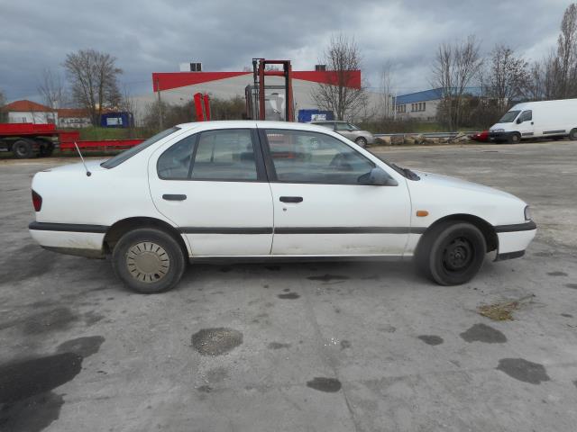 64211dot Nissan Primera Ampoule, feu stop / feu arrière, 6.00