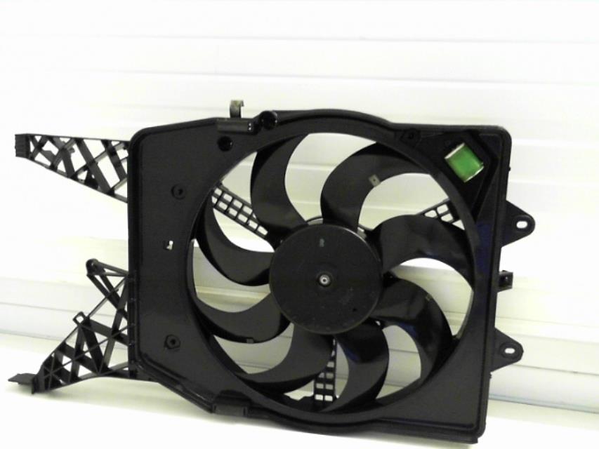 Moto ventilateur radiateur OPEL CORSA D