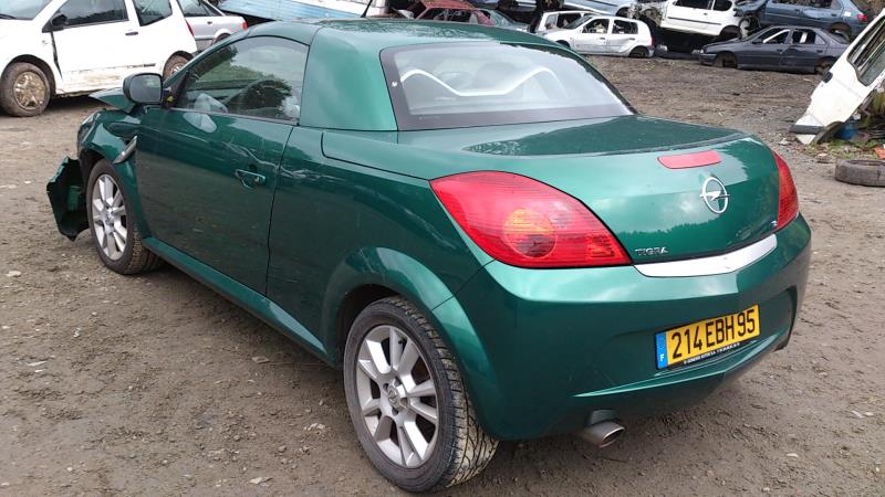 Opel tigra 2