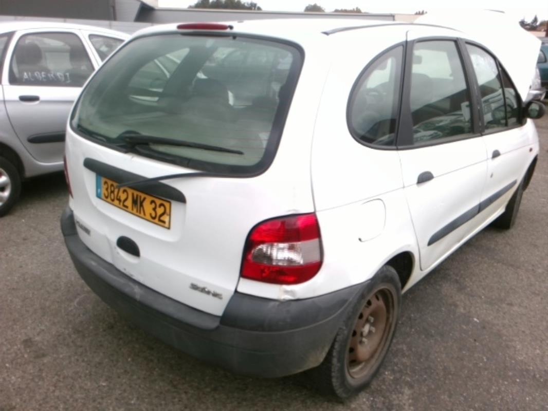 renault scenic 1