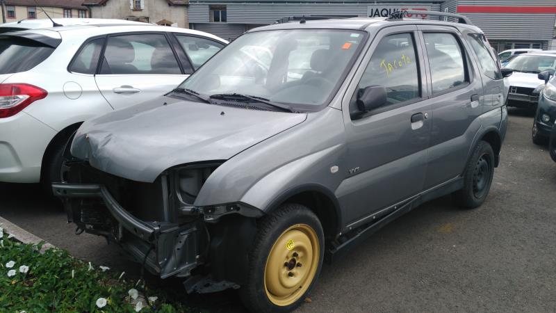 Suzuki ignis 2008