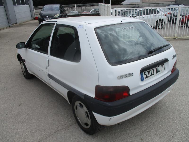 Citroen saxo книга