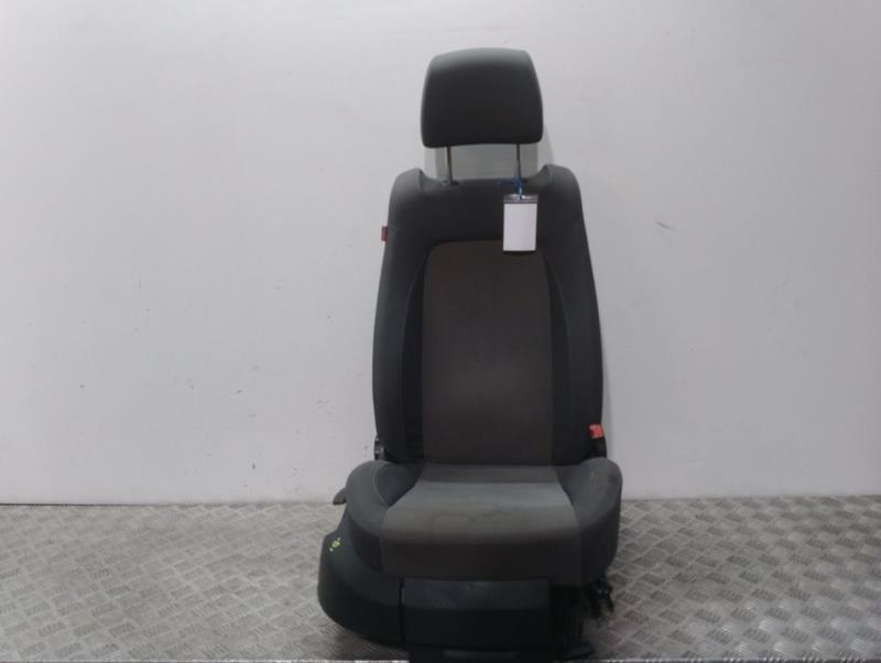 Reposacabezas delantero SEAT CORDOBA 1 VARIO PHASE 1 BREAK de Segunda Mano