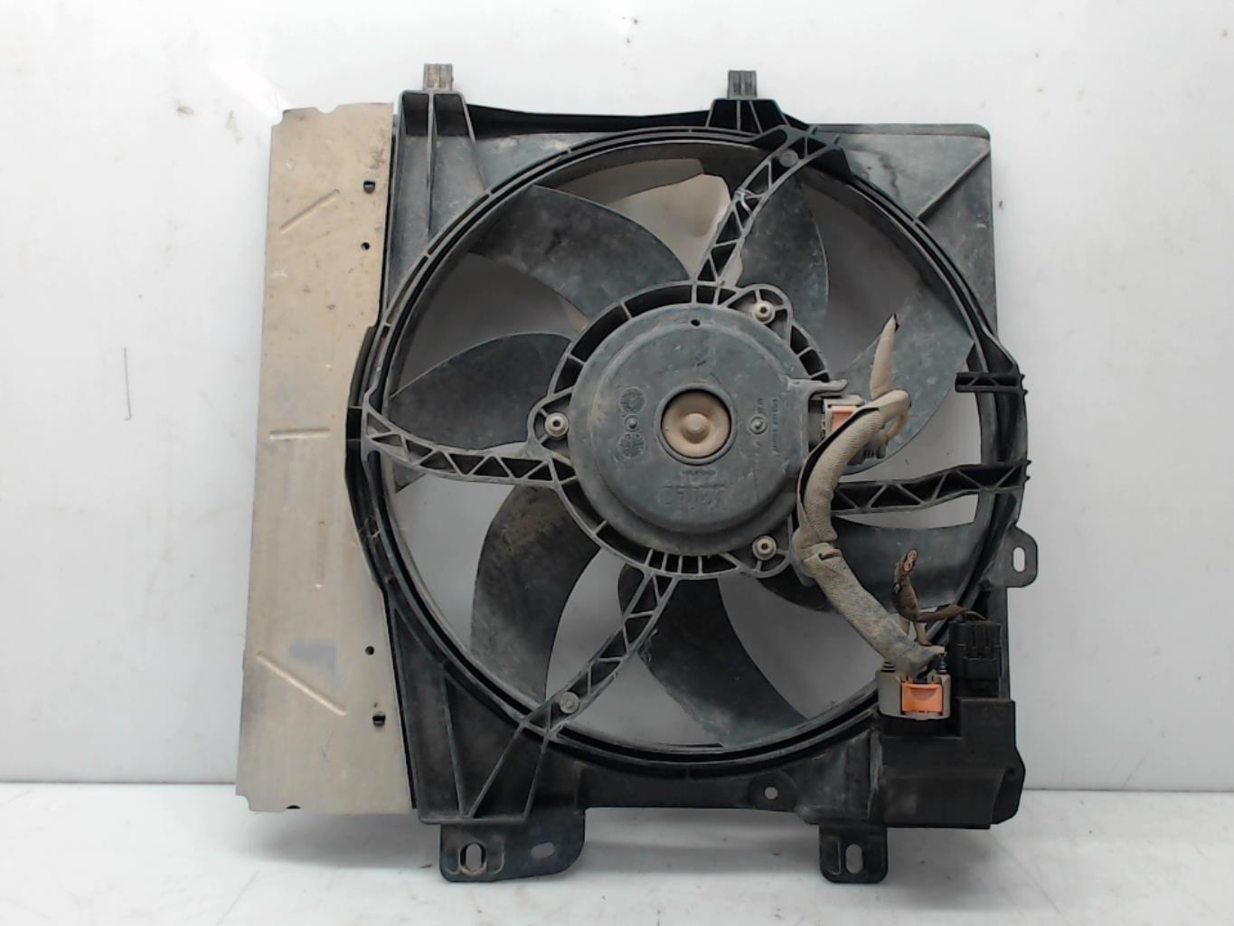 Moto ventilateur radiateur CITROEN C3 2 PHASE 1 Diesel occasion