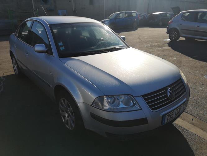 Levier frein à main VOLKSWAGEN PASSAT BERLINA (3B2) 1.8 20V Turbo Essence  occasion