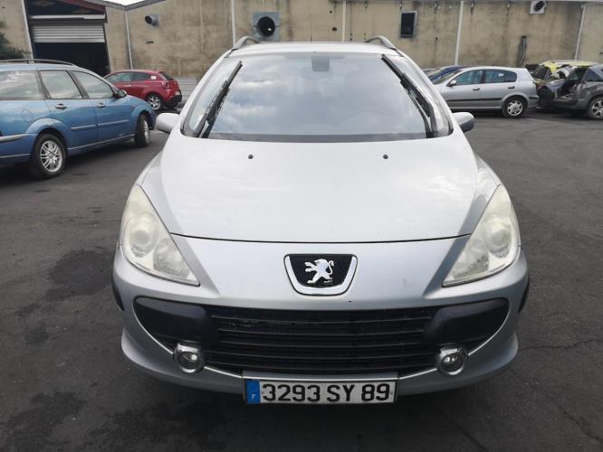 Autoradio PEUGEOT 307 PHASE 2 BREAK Essence occasion