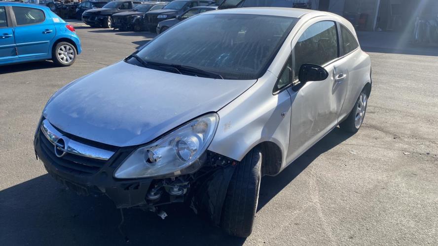 Devio tergicristalli OPEL CORSA D PHASE 1 Diesel usato