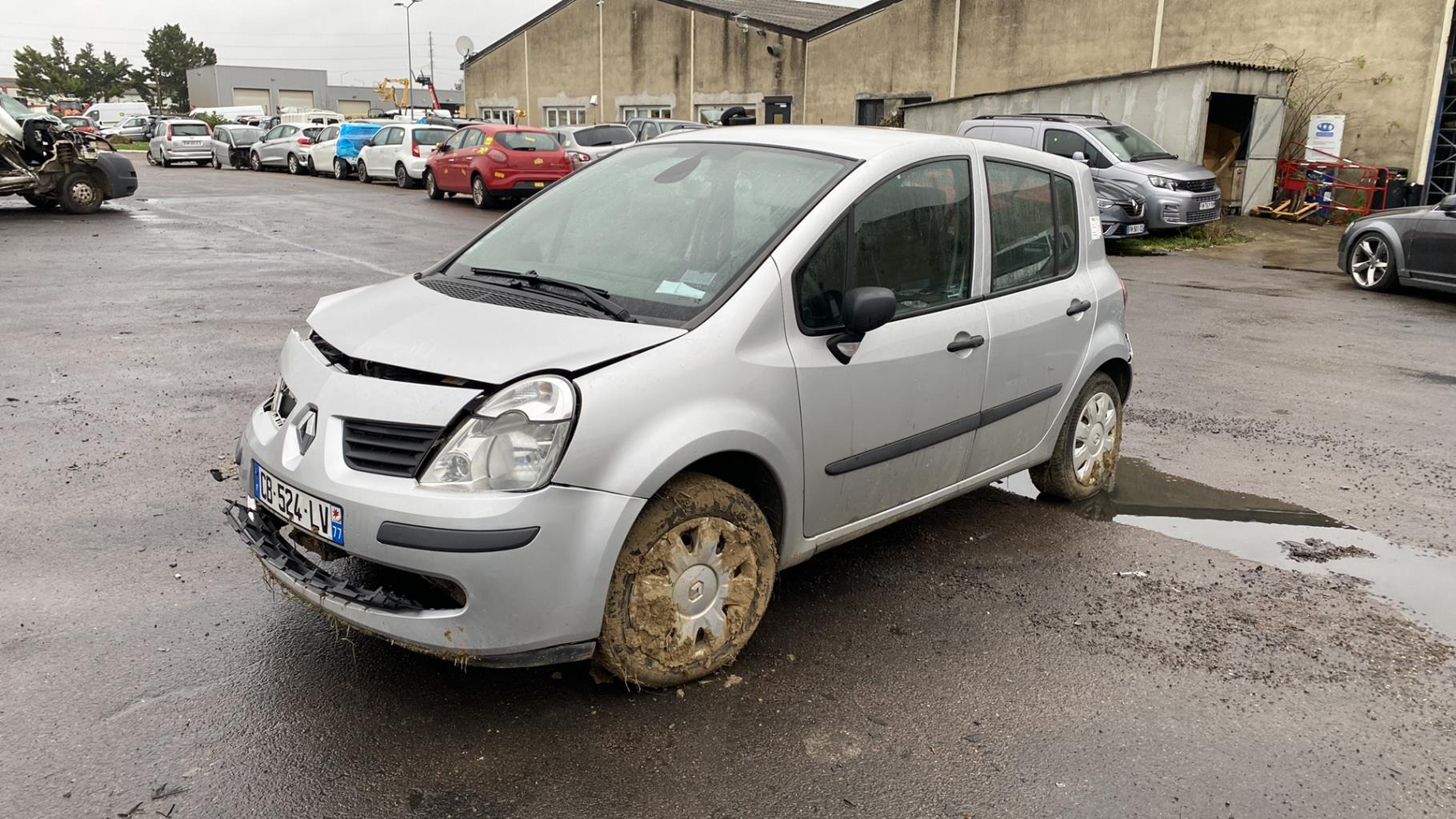 Foto pieza de coche