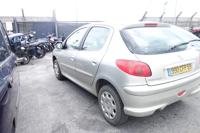 Antenne PEUGEOT 206 PHASE 1 Essence occasion