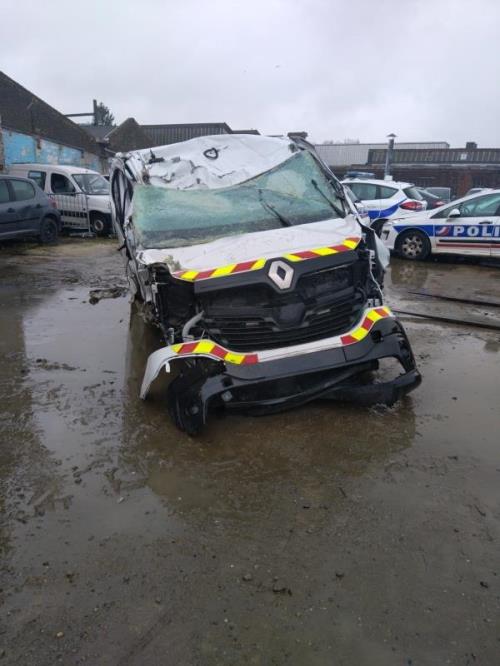 Fermeture de capot RENAULT TRAFIC 3 COURT PHASE 1 (06/2014 => 06/2019)