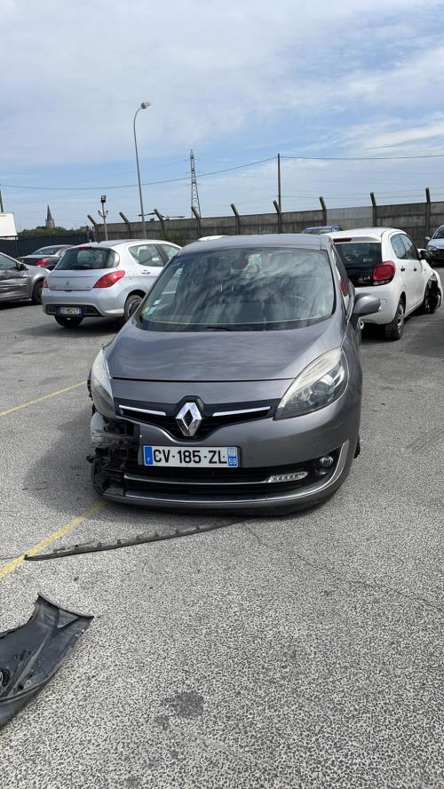 Pare boue arriere droit RENAULT GRAND SCENIC 3 PHASE 3 (04/2013 => Aujourd'hui)