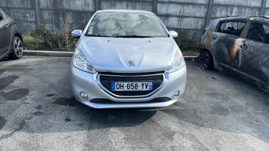 Bloc ABS (freins anti-blocage) PEUGEOT 208 1 PHASE 1 (03/2012 => 04/2015)