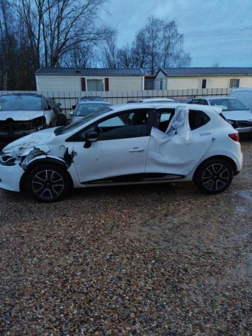 Interrupteur de leve vitre avant gauche RENAULT CLIO 4 PHASE 1 (07/2012 => 09/2016)