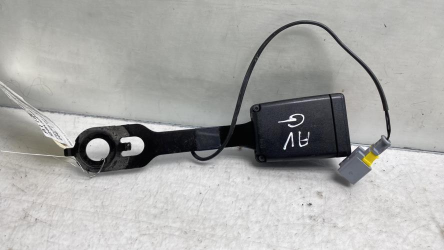 Attache ceinture avant gauche PEUGEOT 208 1 PHASE 2 (04/2015 => Aujourd'hui)