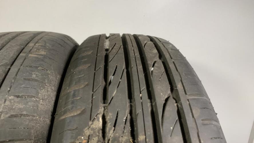 Paire de pneus