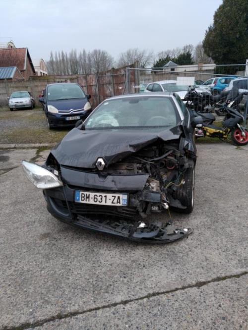 Etrier avant droit (freinage) RENAULT MEGANE 3 PHASE 1 CABRIOLET (01/2012 => 06/2014)