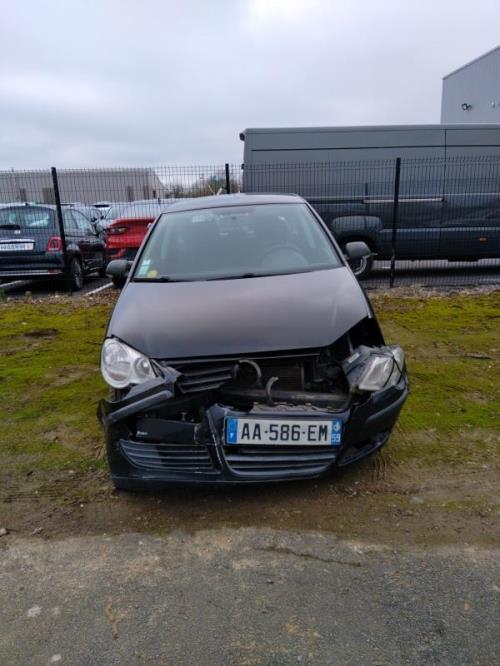 Leve vitre electrique avant droit VOLKSWAGEN POLO 4 PHASE 2 (05/2005 => 09/2009)