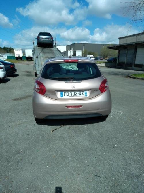 Com (Bloc Contacteur Tournant+Commodo Essuie Glace+Commodo Phare) PEUGEOT 208 1 PHASE 1 (03/2012 => 04/2015)