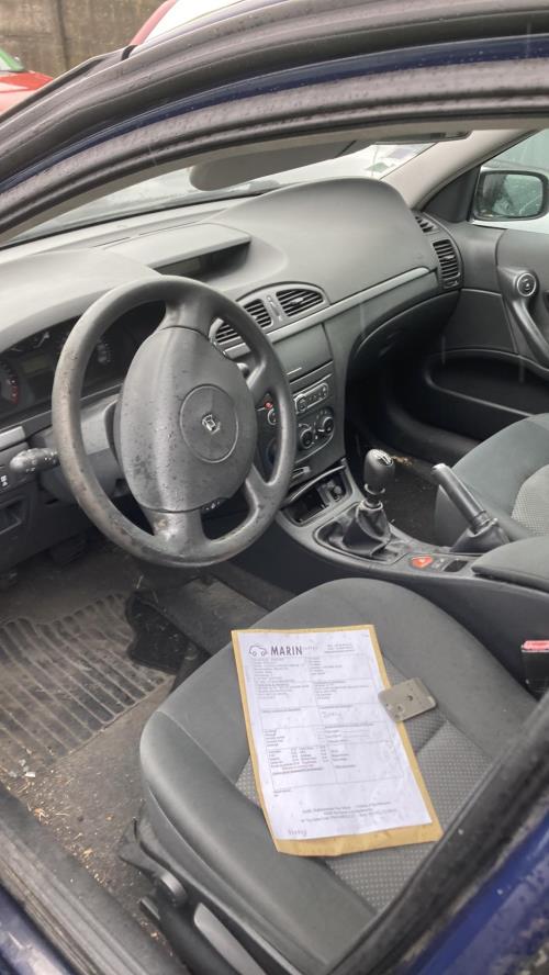 Feu arriere principal droit (feux) RENAULT LAGUNA 2 PHASE 2 BREAK (03/2005 => 09/2007)