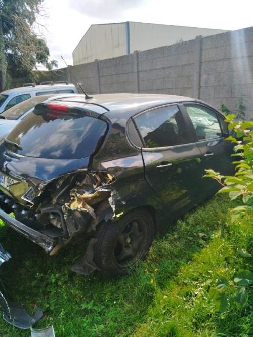 Com (Bloc Contacteur Tournant+Commodo Essuie Glace+Commodo Phare) PEUGEOT 208 1 PHASE 2 (04/2015 => Aujourd'hui)