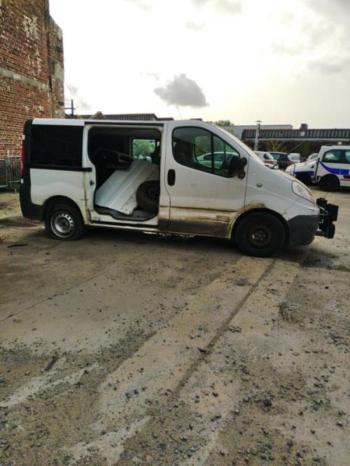 Leve vitre electrique avant gauche RENAULT TRAFIC 2 PHASE 2 (08/2006 => 06/2014)