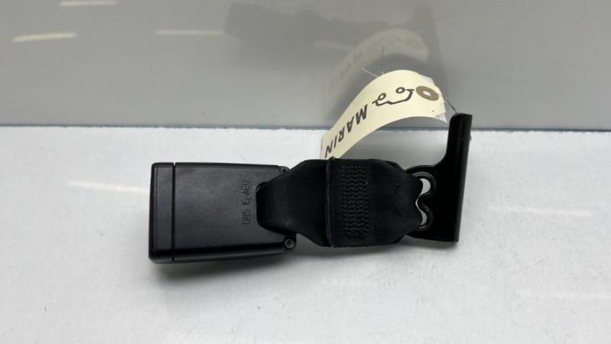 Attache ceinture arriere gauche PEUGEOT 208 1 PHASE 1 (03/2012 => 04/2015)