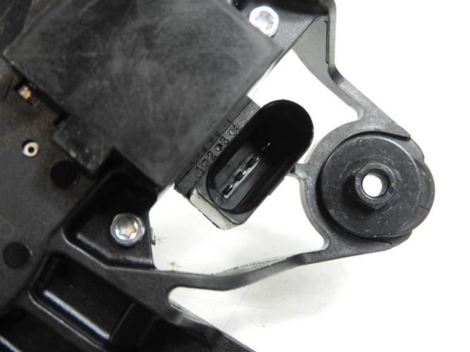 Moteur essuie glace lunette arriere Volkswagen Audi Skoda Seat original OEM  5G0955711C pour volkswagen golf 7 VII passat B8 polo, au meilleur prix 77.4  sur Miprixauto DGJAUTO SLU