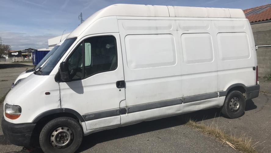 Poignee porte avant droit RENAULT MASTER 2 PHASE 2 Diesel occasion