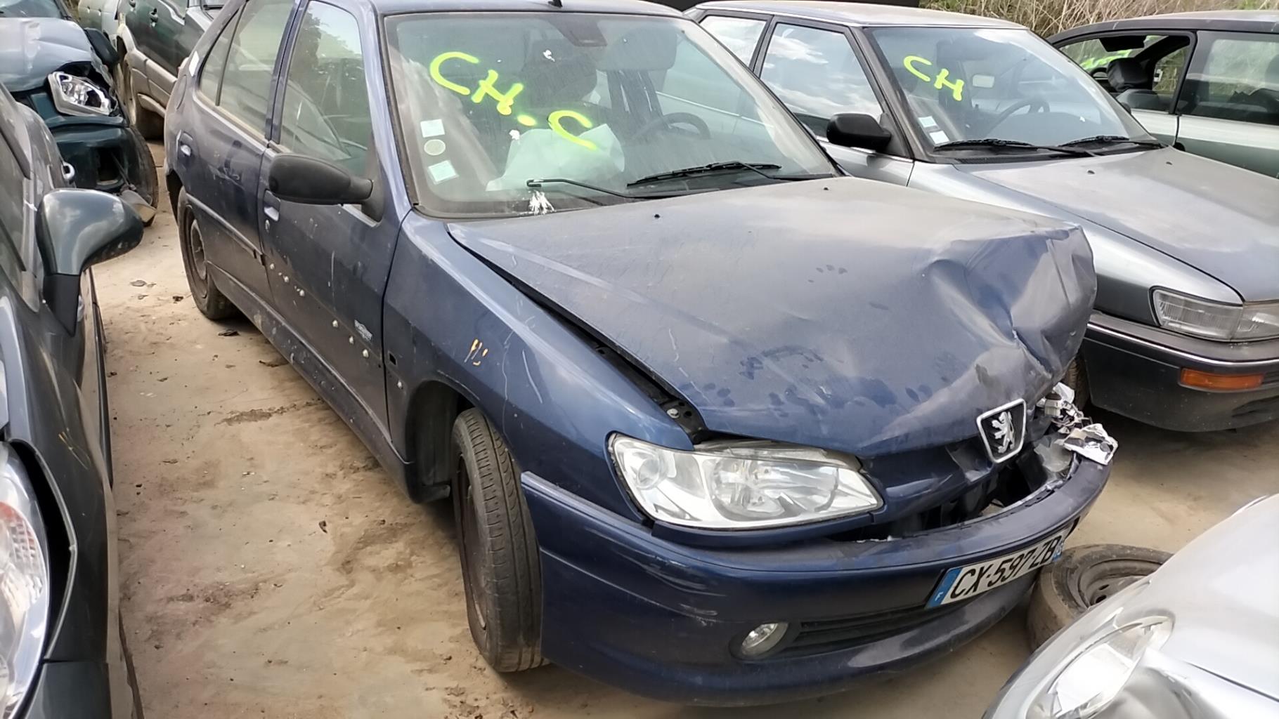 Foto pieza de coche