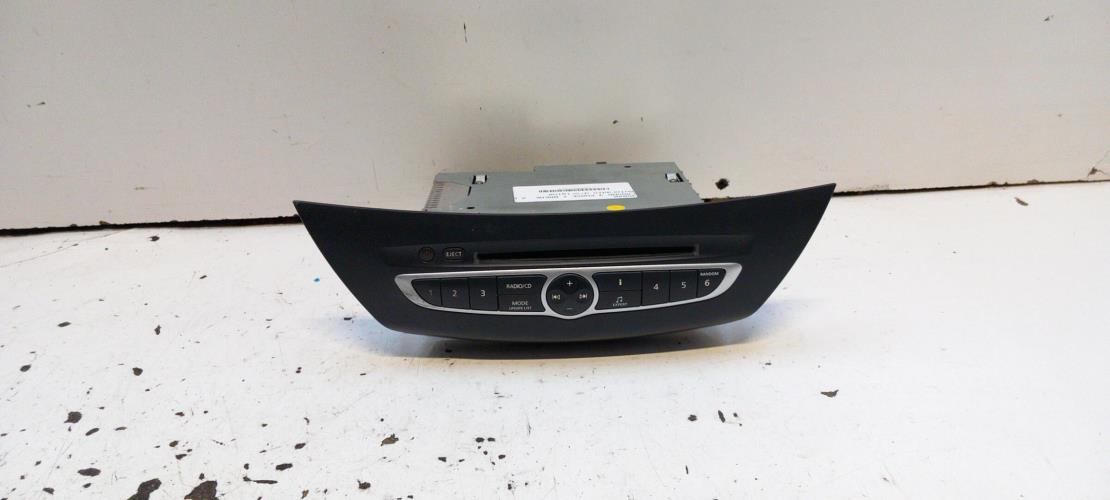 Autoradio RENAULT LAGUNA 3 PHASE 1 BREAK Diesel