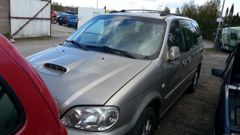 Kia carnival 2003