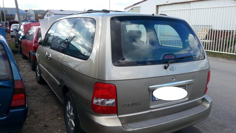 Kia carnival 2003