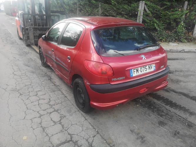 ➭ Neuf et occasion Peugeot 206 * Pare-Choc Avant Star * Dj