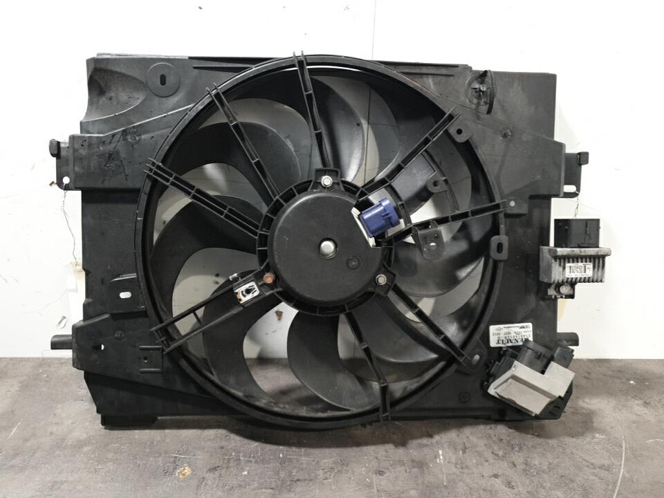 Moto ventilateur radiateur renault clio 4 phase 1