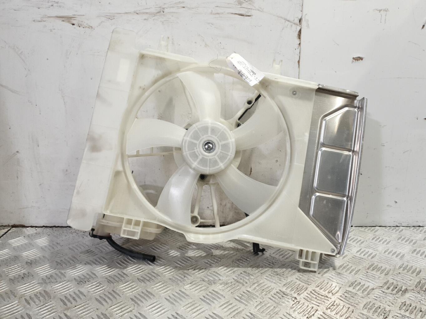 Moto ventilateur radiateur toyota yaris 3 phase 2