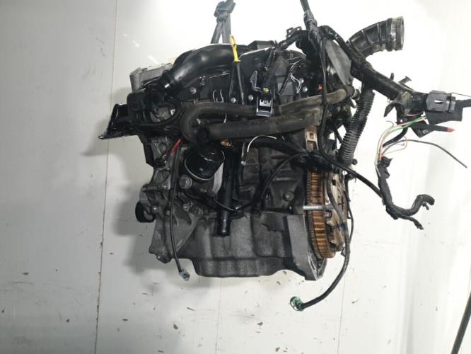 Moteur pour RENAULT CLIO III PHASE 1 d'occasion - Jaqu'Auto