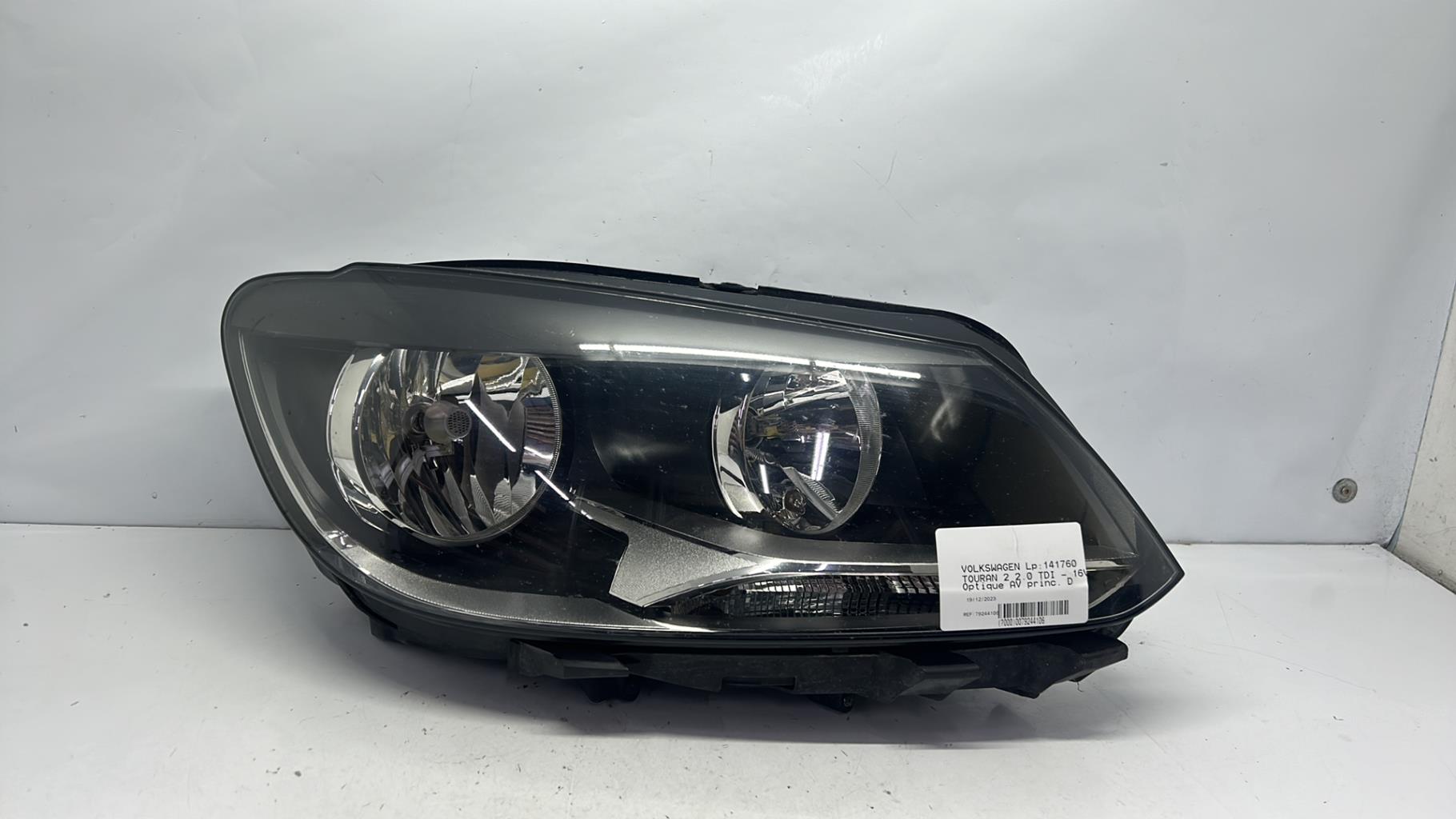 Optique avant principal gauche (feux)(phare) pour VOLKSWAGEN CADDY