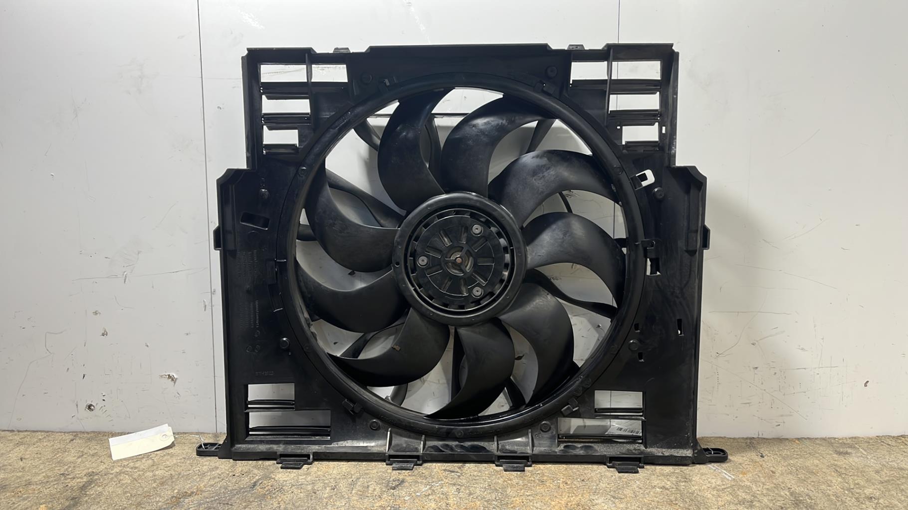 Moto ventilateur radiateur bmw serie 5 g30/f90 phase 1
