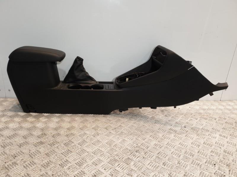 Console central (interieur plastique) ford fiesta 7 phase 1