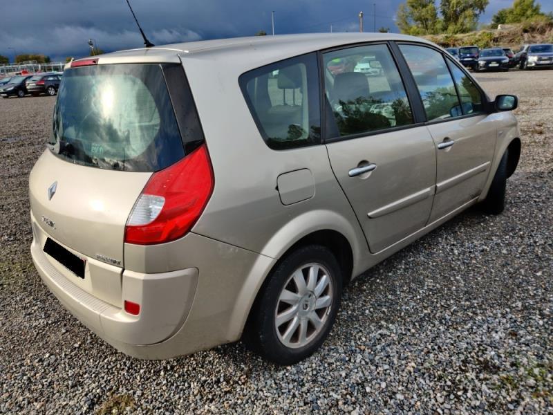 Renault grand scenic 2