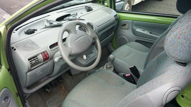 Barillet serrure de coffre Renault Twingo Dacia Logan Sandero OE:77
