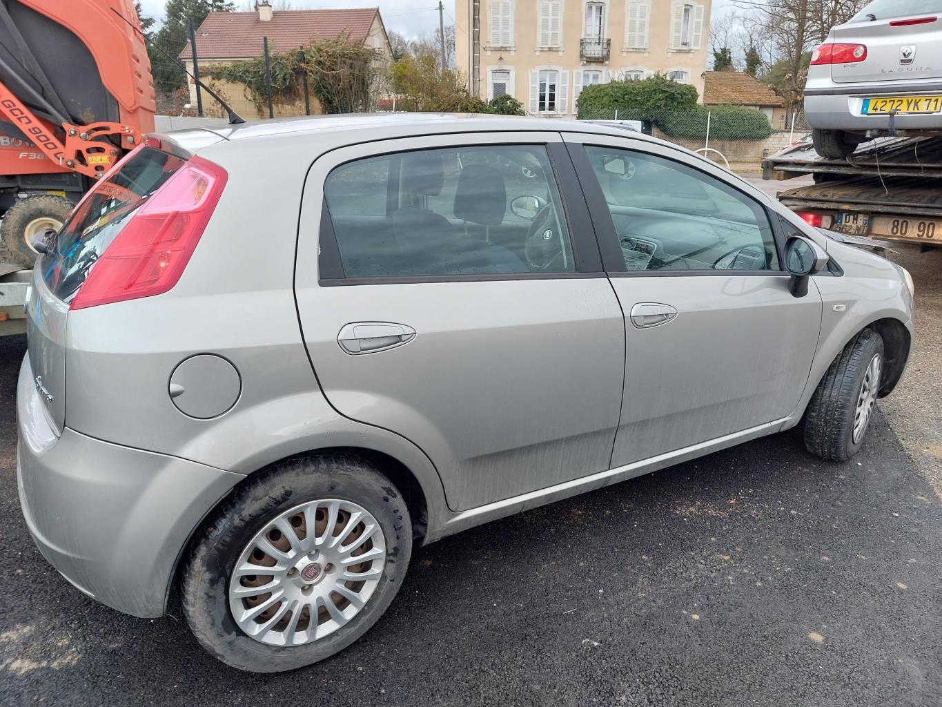 FIAT GRANDE PUNTO 199 (2009) 1.4 B/GPL 57KW 3P GANCIO CINTURA SICUREZZA  ANTERIORE DESTRA 4854807 - Autodemolizione Trentaricambi