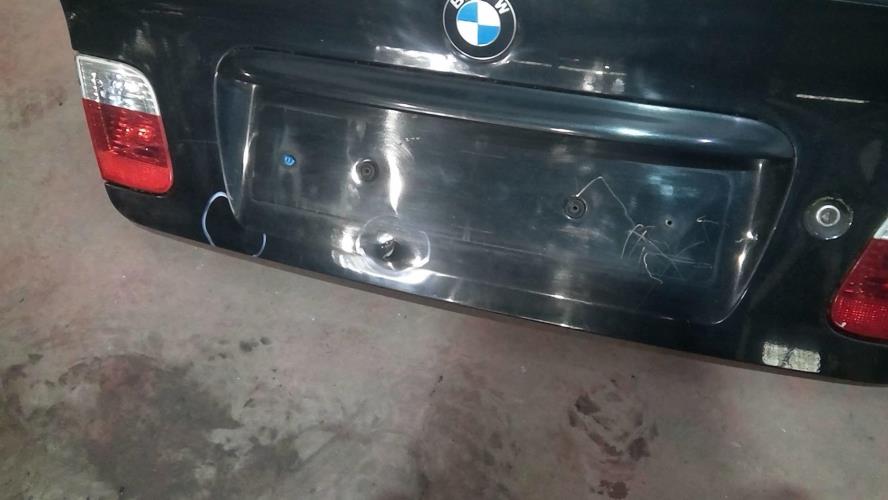 Serrure De Coffre/Hayon Arrière BMW E46 E61 51.24 8218849