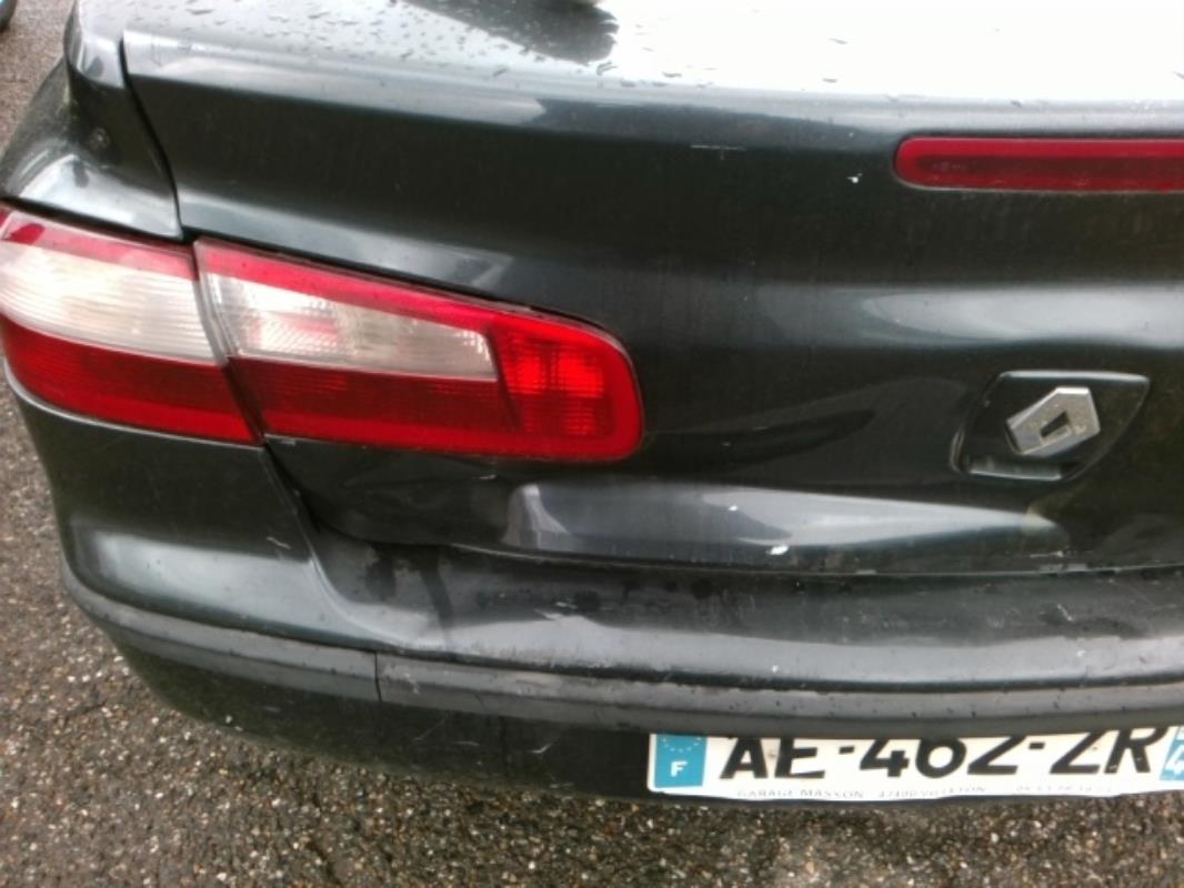 Image Aile avant droit - RENAULT LAGUNA 2