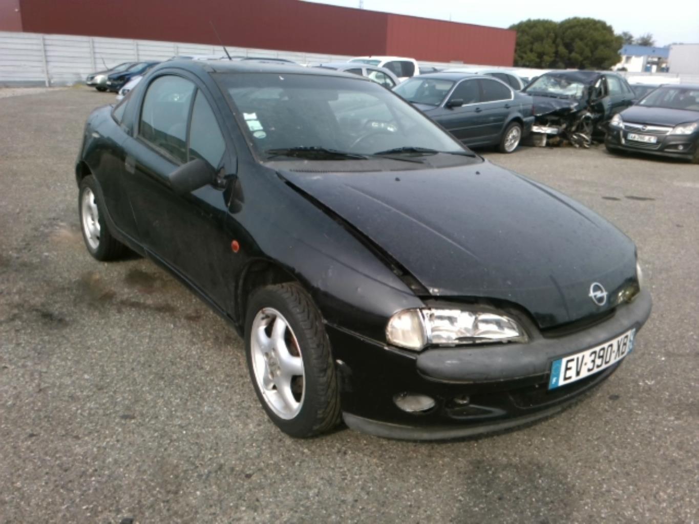 Opel tigra 1996