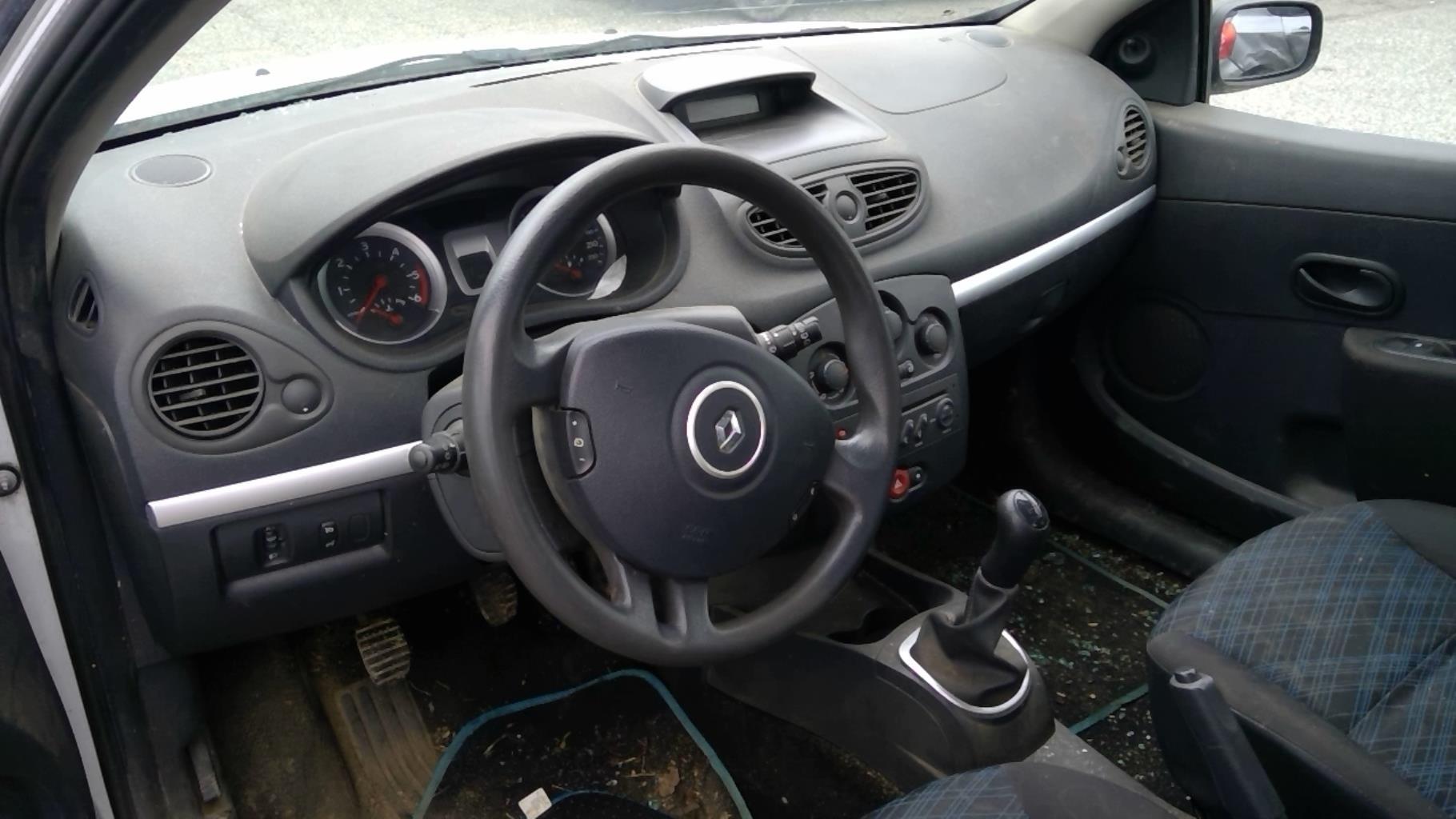 Image RENAULT CLIO 3