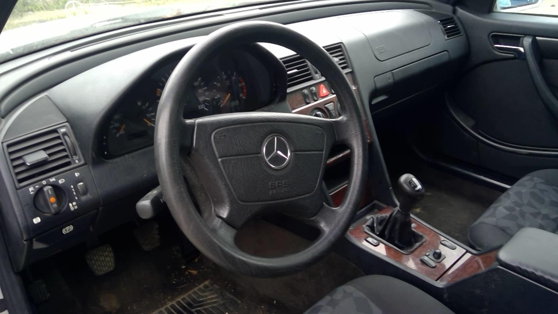 Image MERCEDES CLASSE C 202